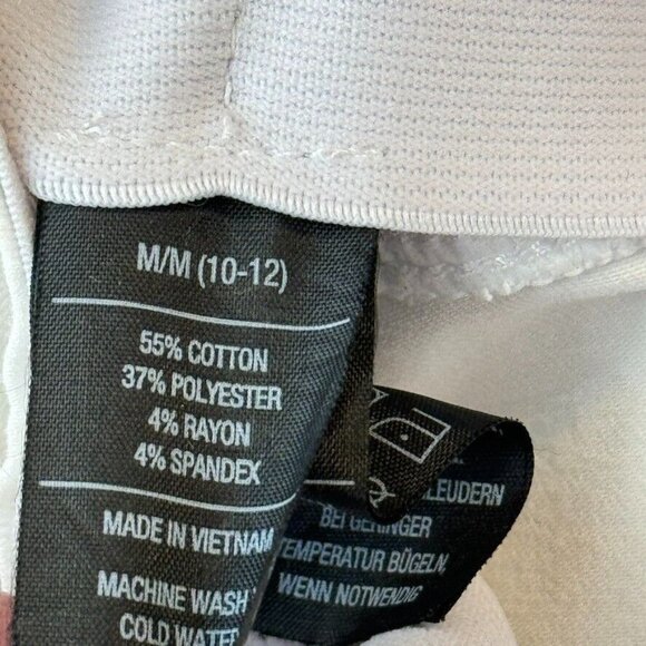 Nygard Luxe White Denim 360° Pull On short 4 Way Stretch Size medium relesed hem - Picture 11 of 11